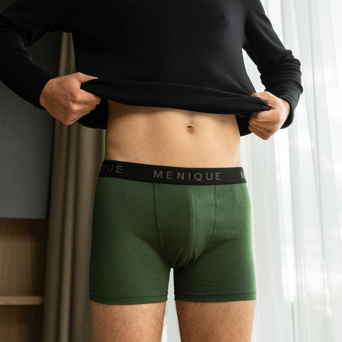 MENIQUE 100% Merino Wool Mens Short Boxers Dark Green