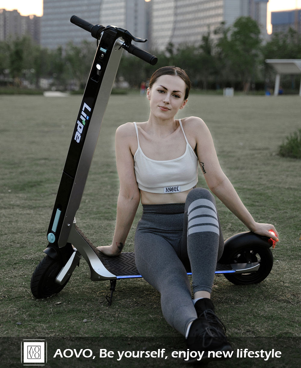 Energy Savers AOVO Lirpe R1 First Solar Electric Scooter