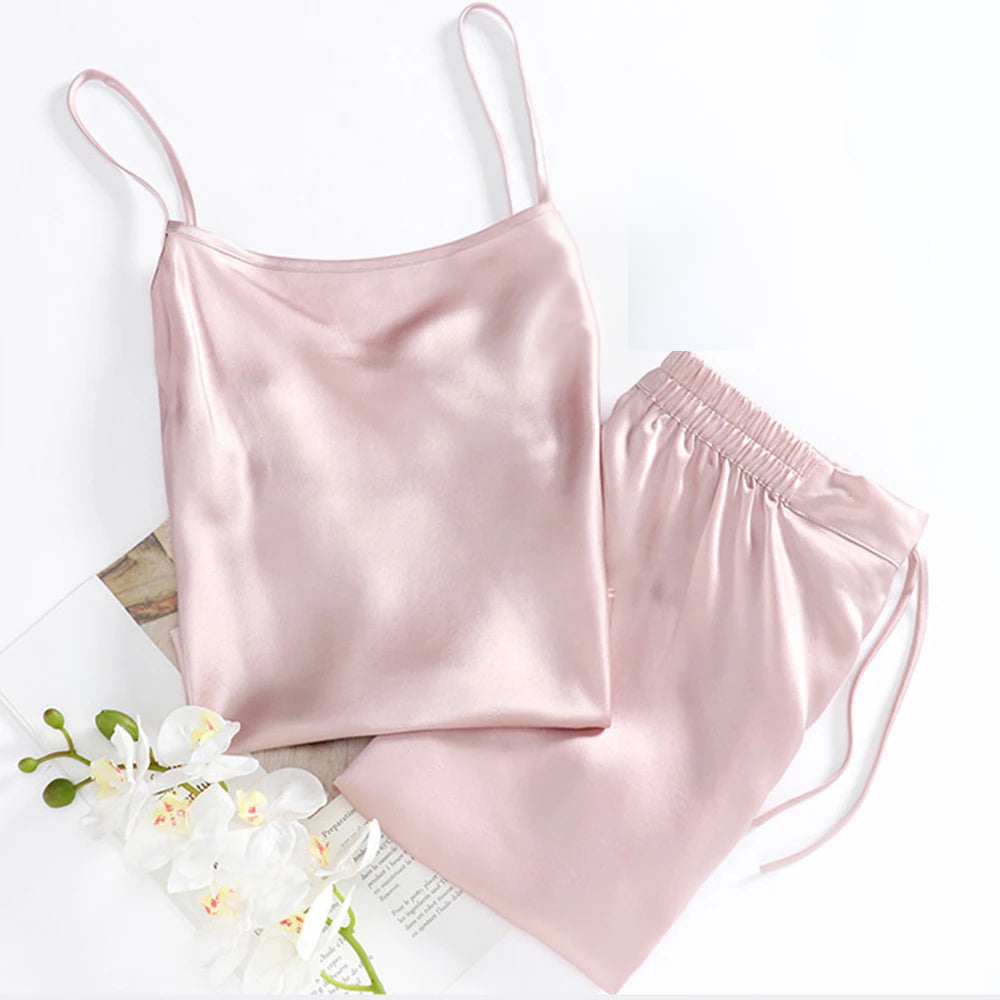Pink Petals Round Neck 100% Mulberry Silk Womens Sleepwear Set