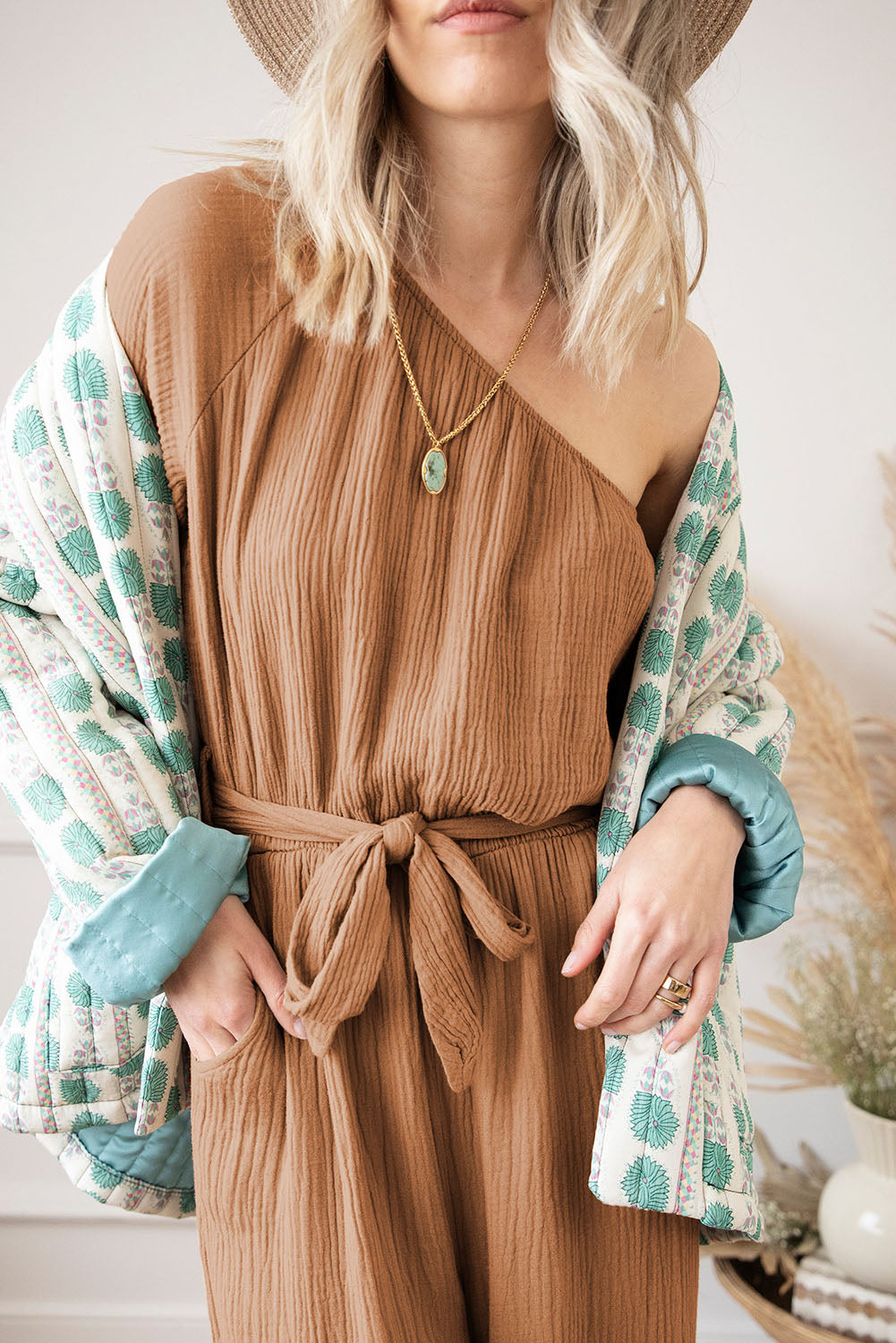 Khaki Crinkled Texture One-shoulder Loose Jumpsuit