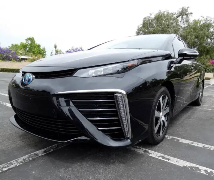 Used 2020 Toyota Mirai 4DR Sedan Hydrogen Fuel Cell Electric Car