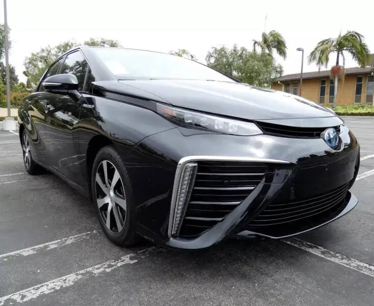 Used 2020 Toyota Mirai 4DR Sedan Hydrogen Fuel Cell Electric Car