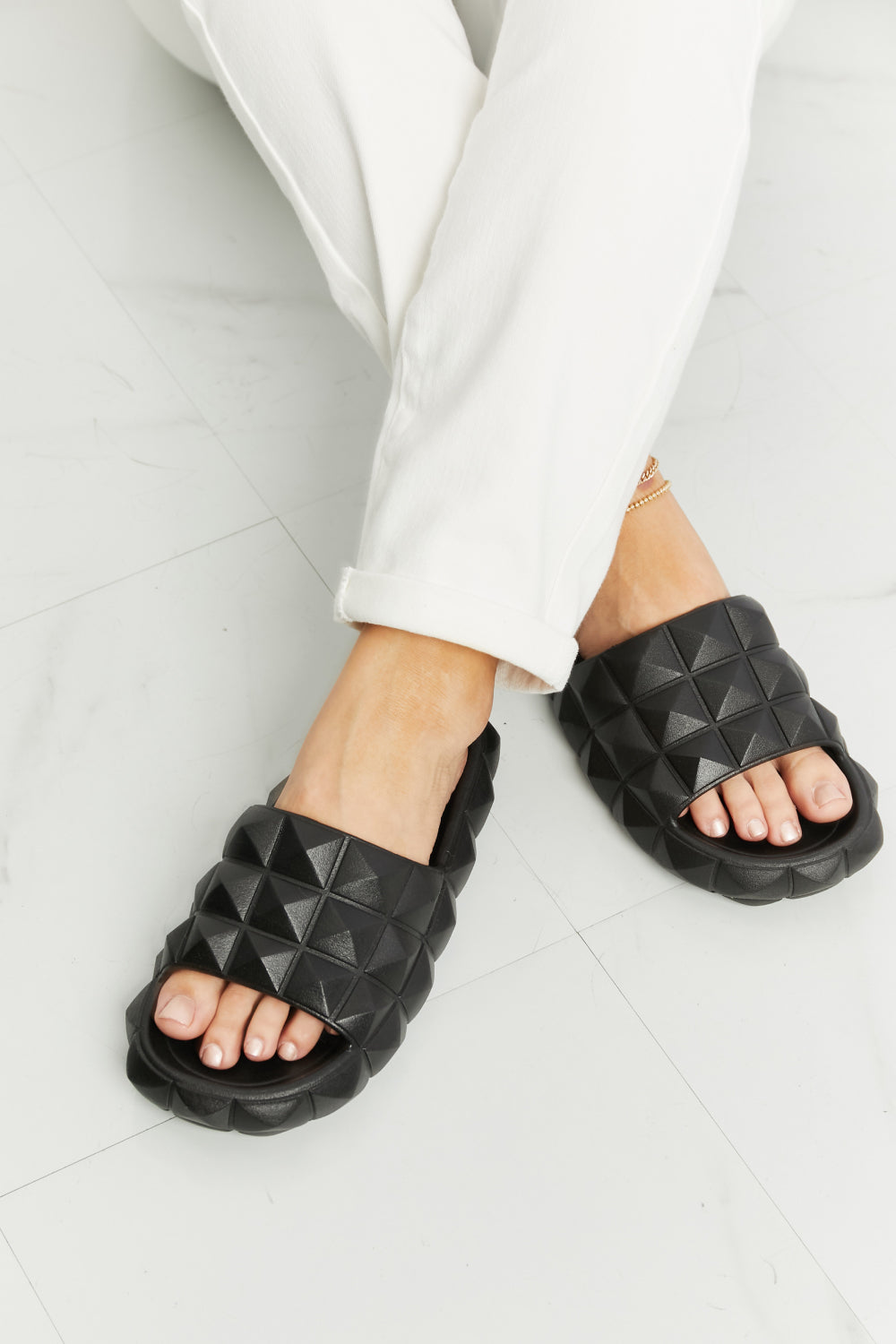 Cloud Walk Faux Rubber 3D Sandals | Hypoallergenic - Allergy Friendly - Naturally Free