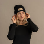 MENIQUE Logo 100% Merino Wool Womens Knit Beanie