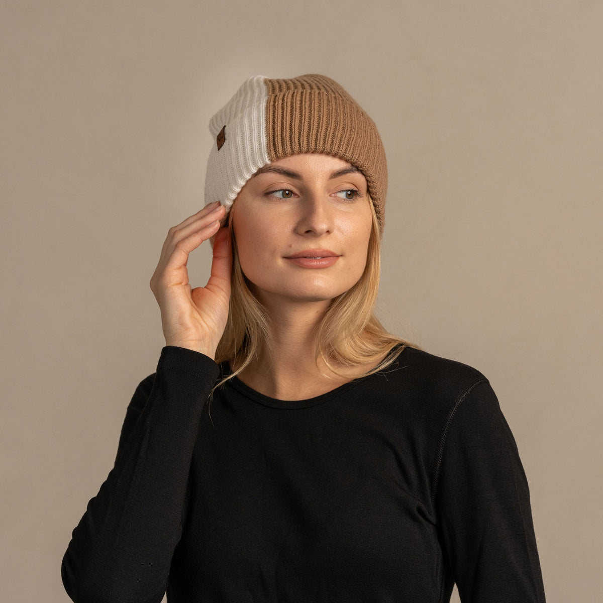 MENIQUE 100% Merino Wool Womens Knit Multicolor Beanie Merino