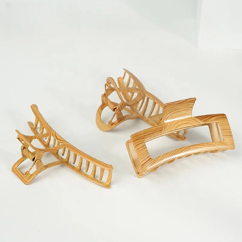 New material design Women Elegant Pretty Wooded Pattern Hair Claw Clip Crossed Wood Grain Hairclaw Metal Strong Hold Hair Clamp