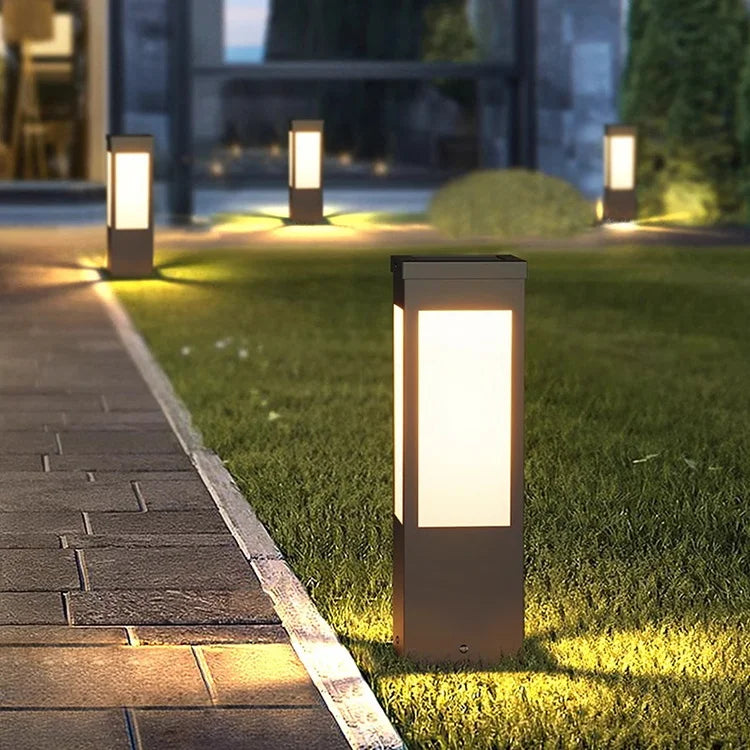 Modern IP65 Solar Garden LED Bollard Light Aluminum Alloy Post Lamp for Outdoor Landscape Decorative Pathway and Lawn