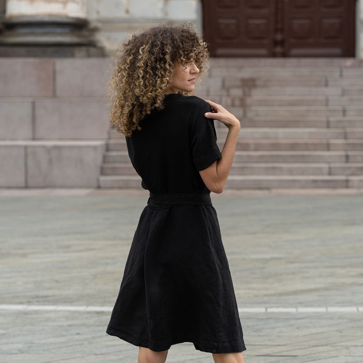MENIQUE 100% Linen Womens Dress Eliana Pure Black