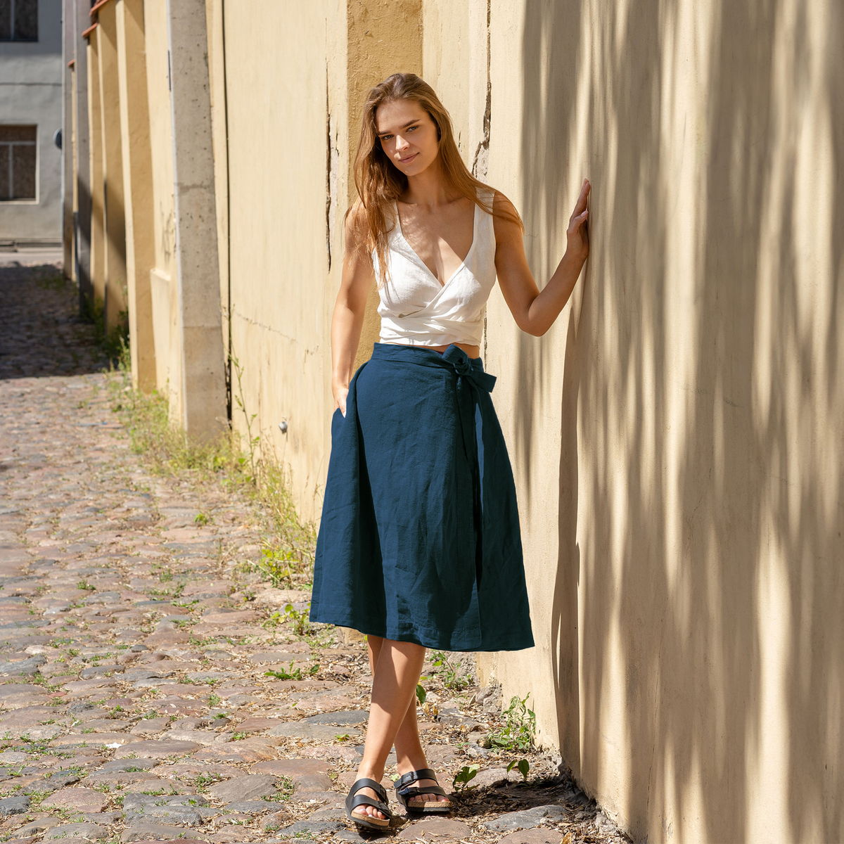 MENIQUE Skirt Beverly