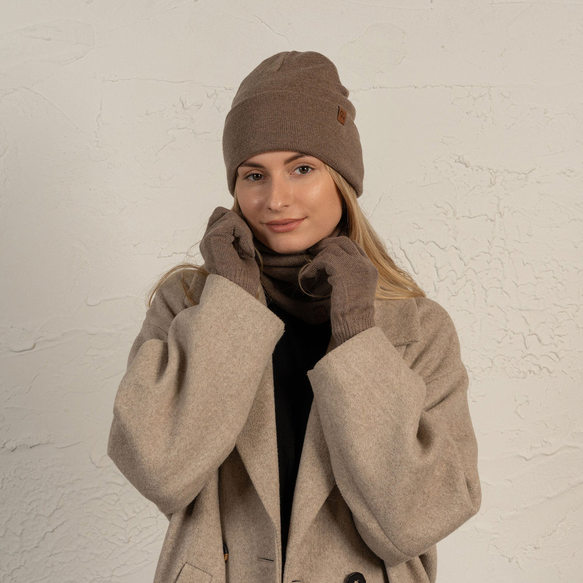 MENIQUE 100% Merino Wool Womens Knit Beanie, Gaiter & Gloves 3-Piece