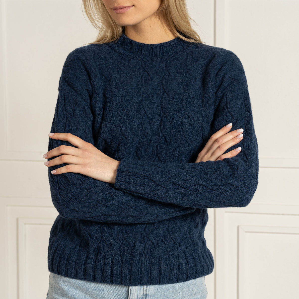 MENIQUE 100% Merino Wool Womens Knit Cable Sweater Prague Dark Blue