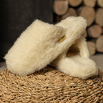 MENIQUE Fleece Slippers Natural