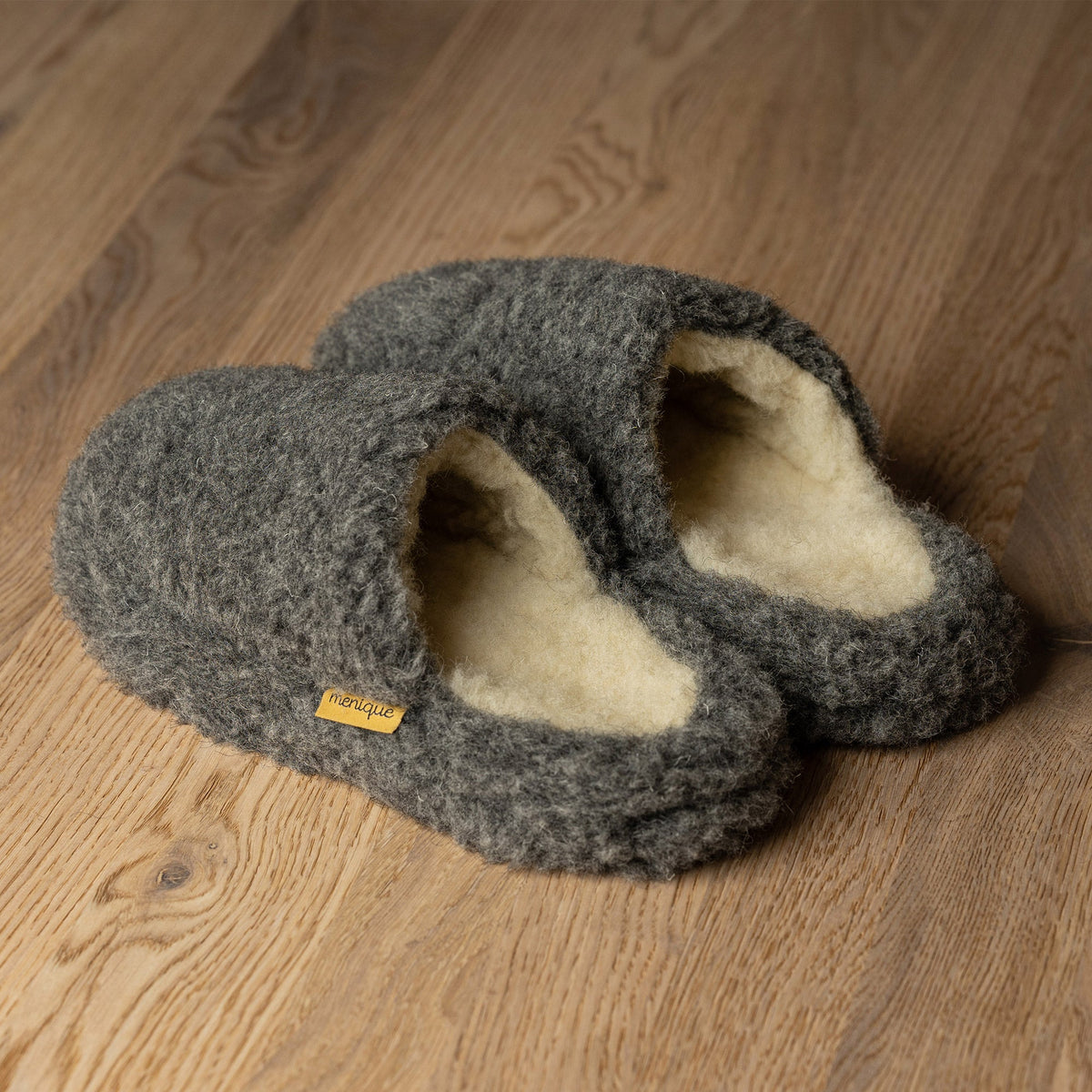 MENIQUE Women's Fleece Slippers Dark Gray