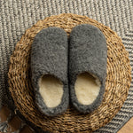 MENIQUE Women's Fleece Slippers Dark Gray