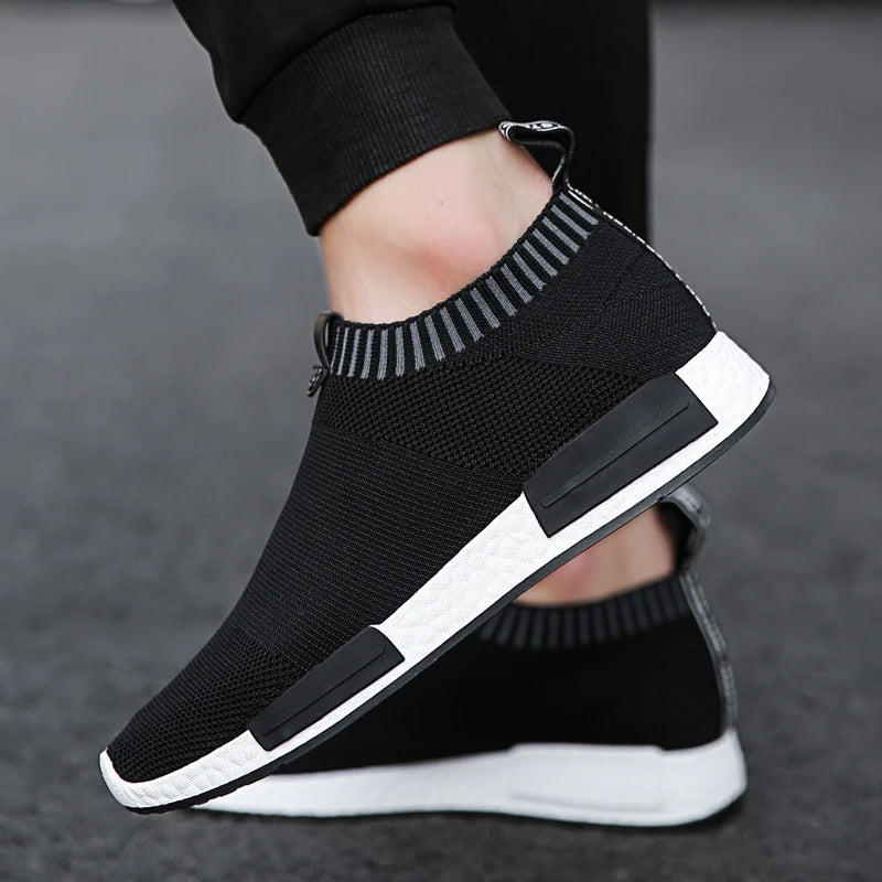 Men's Spring Summer Autumn Sock Casual Shoes Breathable Mesh Fabric Walking Running Sports Trainers Man Jogging Sneaker Slip on