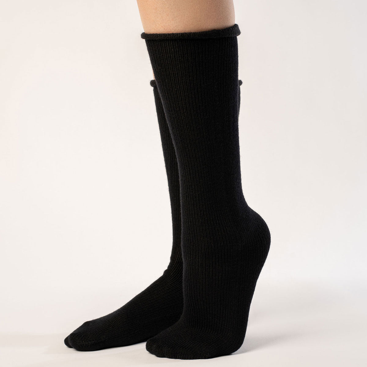 MENIQUE Knit 100% Merino Wool Womens Socks