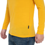 MENIQUE Long Sleeve Crew Power Mango